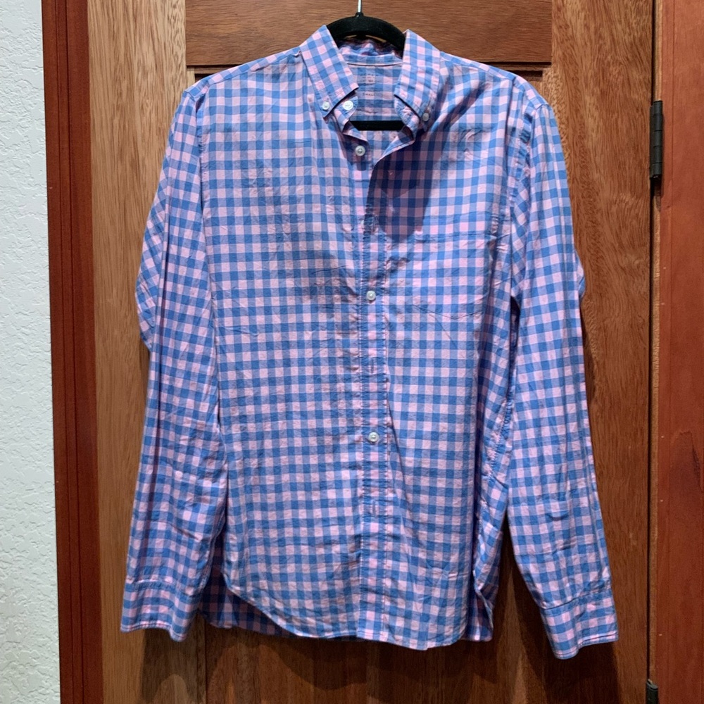 J. Crew men’s lightweight button down shirt